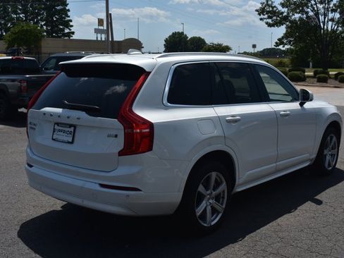 Used 2023 Volvo XC90 B5 Core AWD/4WD image 5
