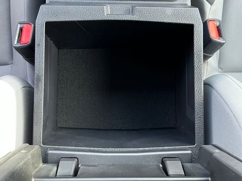 Used 2024 Toyota Tacoma TRD Off-Road image 23