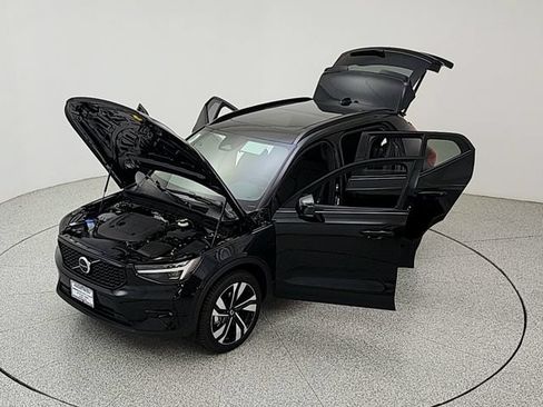 New 2026 Volvo XC40 B5 Ultra w/ Climate Package AWD/4WD image 37