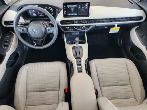 New 2026 Honda HR-V LX image 18