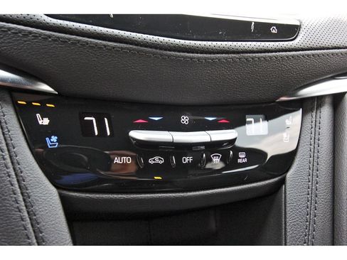 New 2026 Cadillac XT5 Premium Luxury w/ Driver Assist Package FWD image 19