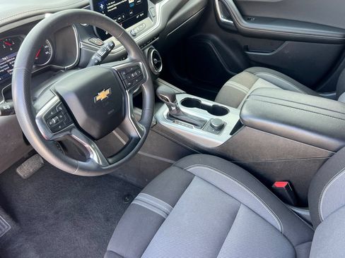 Used 2024 Chevrolet Blazer LT AWD/4WD image 11