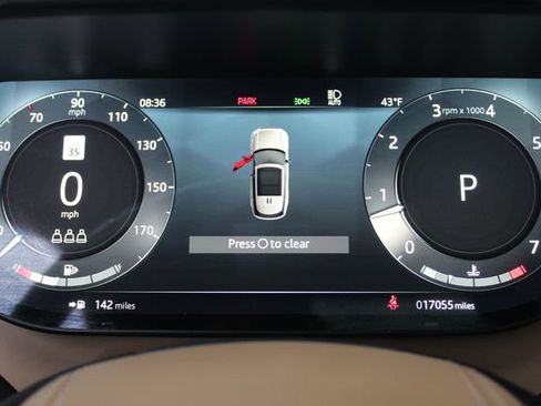 Used 2023 Land Rover Range Rover SE image 18