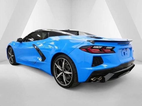 Used 2023 Chevrolet Corvette Stingray w/ Z51 Performance Package image 6