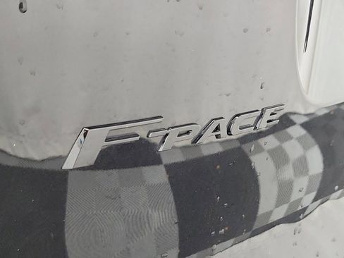 Used 2023 Jaguar F-PACE S image 7