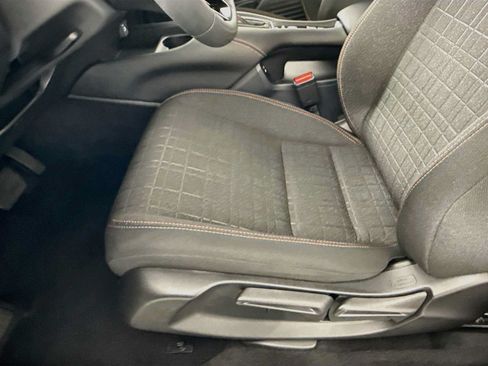 Used 2024 Honda HR-V Sport image 39