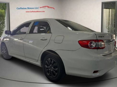 Used 2012 Toyota Corolla L image 4