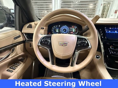 Used 2019 Cadillac Escalade Platinum image 37