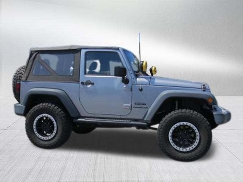 Used 2016 Jeep Wrangler Sport AWD/4WD image 2