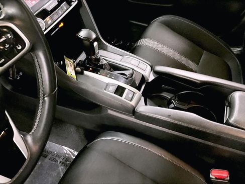 Used 2021 Honda Civic Sport image 16