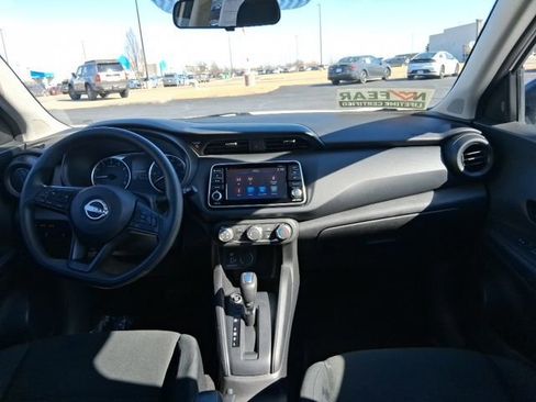 Used 2024 Nissan Kicks S image 10