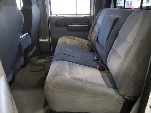 Used 2002 Ford F350 XLT image 91