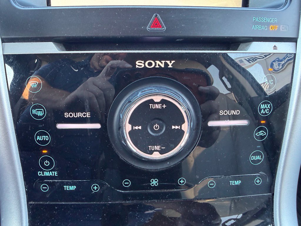 Used 2012 Ford Edge Limited FWD image 12