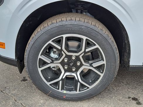 New 2026 Ford Maverick Lariat AWD/4WD image 17