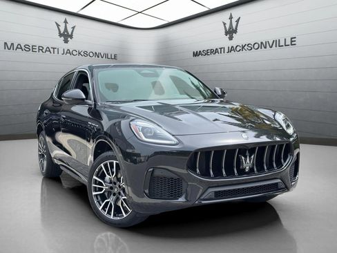 New 2025 Maserati Grecale Modena image 1