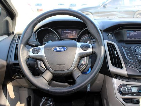 Used 2012 Ford Focus SEL image 13