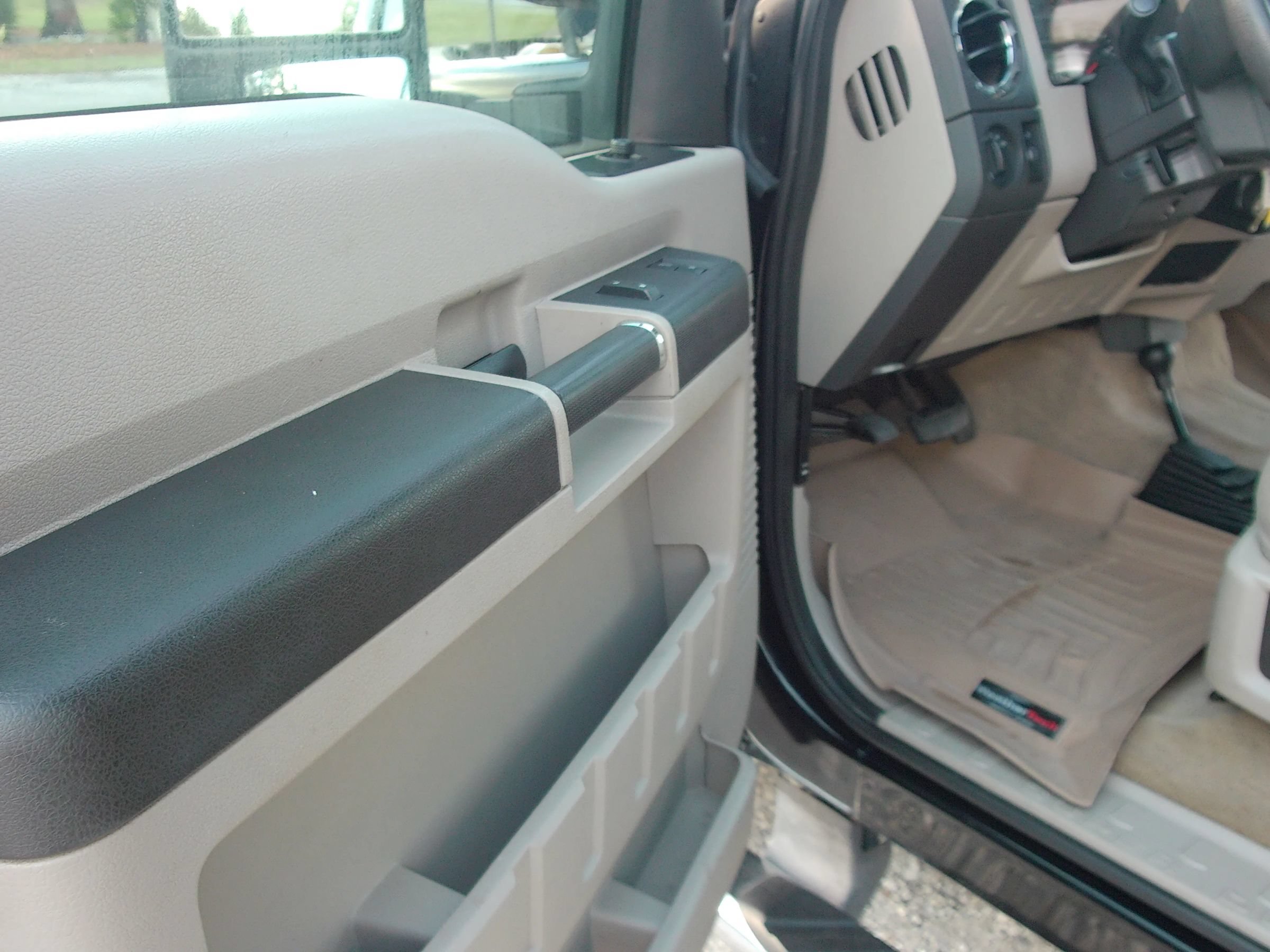 Used 2008 Ford F350 XLT AWD/4WD image 11