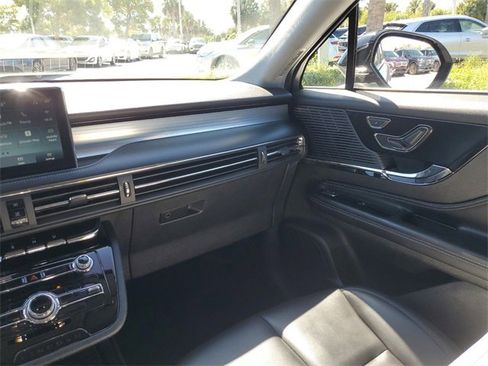 Certified 2021 Lincoln Corsair FWD image 15