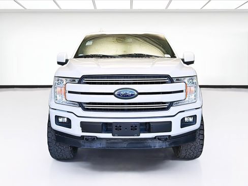 Used 2018 Ford F150 Lariat image 2