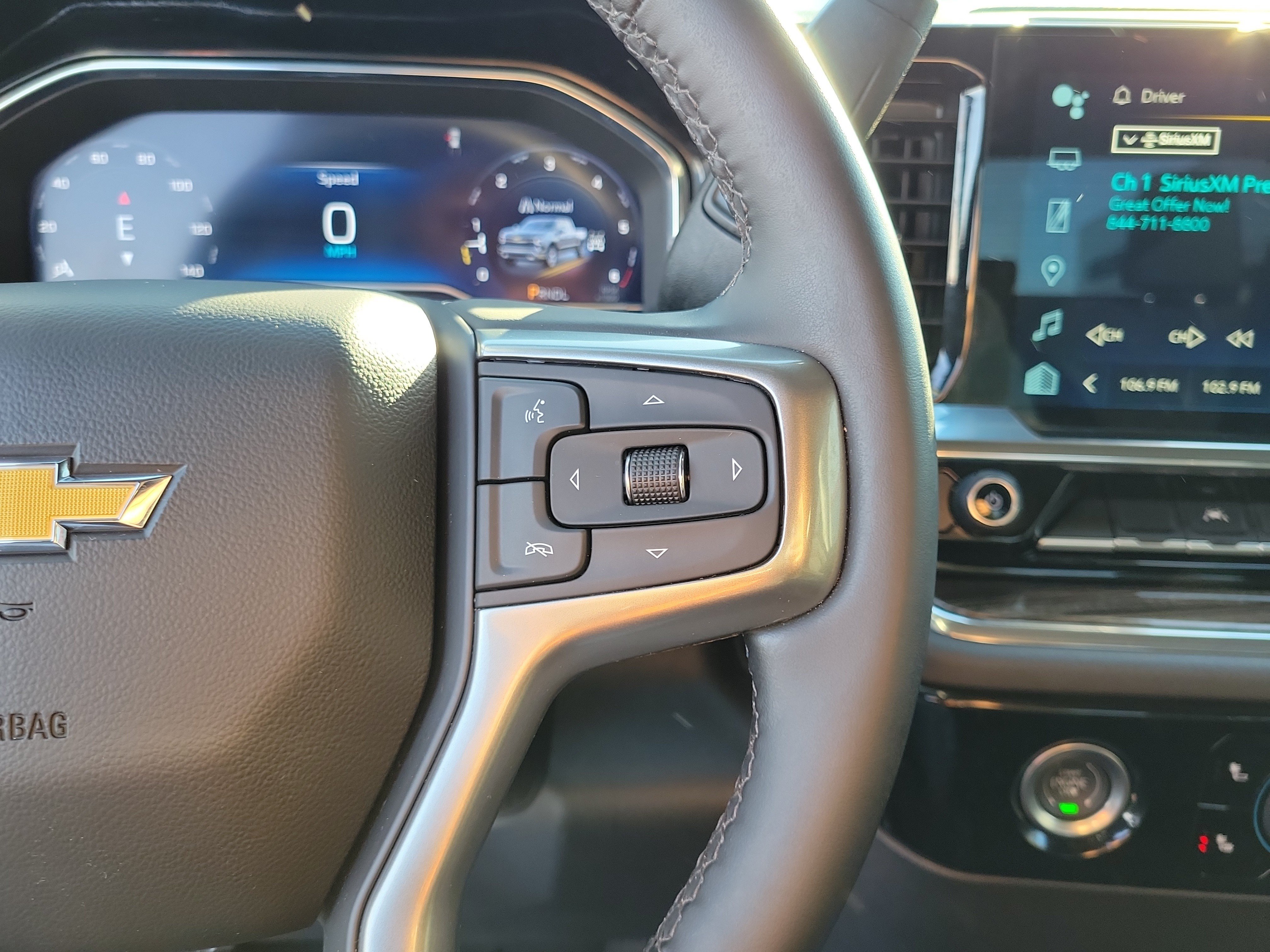 Used 2024 Chevrolet Silverado 1500 LT AWD/4WD image 23
