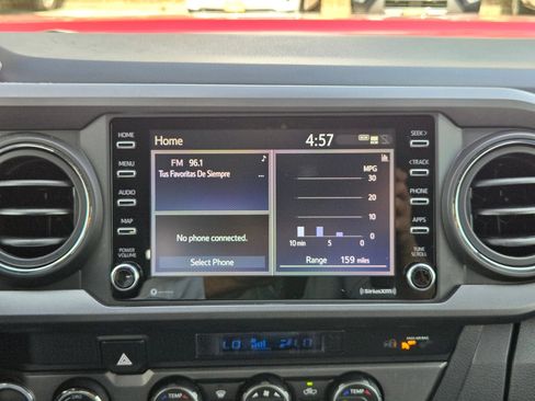 Used 2021 Toyota Tacoma TRD Off-Road w/ Technology Package AWD/4WD image 13