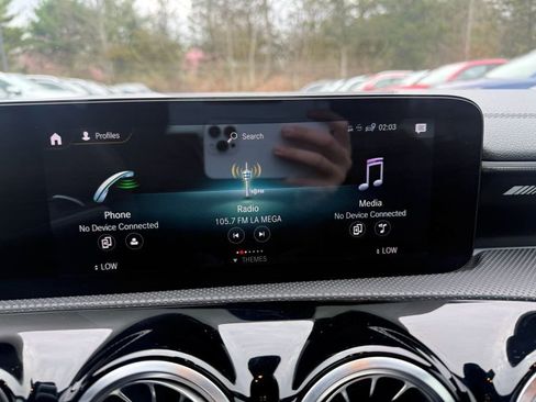 Used 2021 Mercedes-Benz A 35 AMG 4MATIC image 23