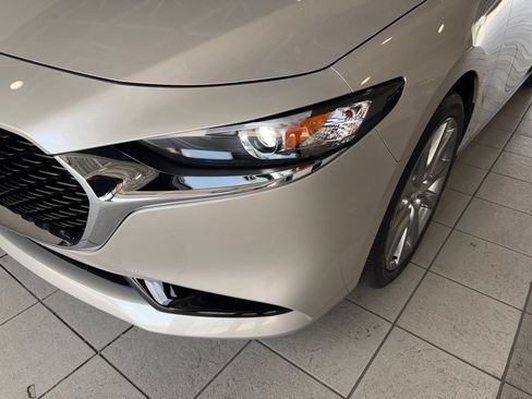 New 2026 MAZDA MAZDA3 2.5 S Sedan w/ Preferred Pkg FWD image 26