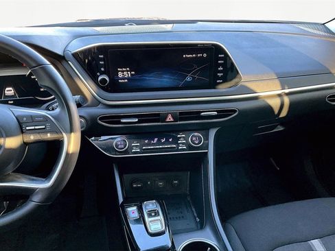 Used 2023 Hyundai Sonata SEL w/ Convenience Package image 6