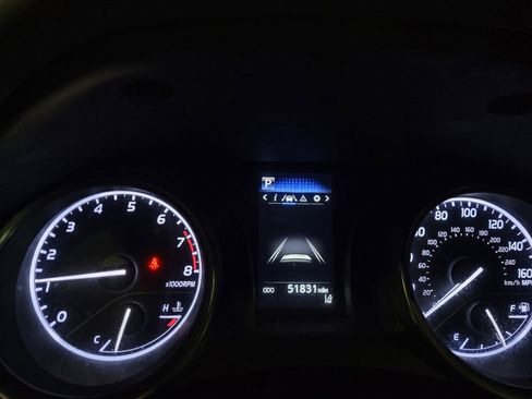 Used 2022 Toyota Camry SE image 23