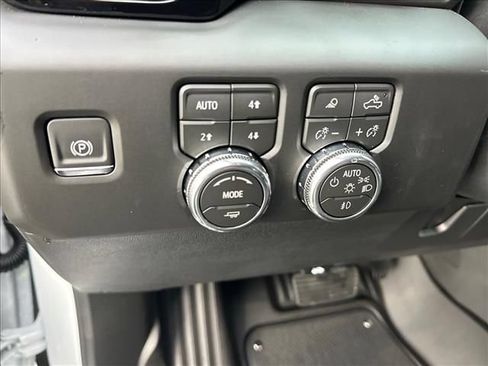 New 2026 GMC Sierra 2500 AT4 w/ AT4 Premium Plus Package AWD/4WD image 31