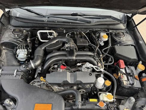 Used 2017 Subaru Legacy 2.5i Limited AWD/4WD image 37