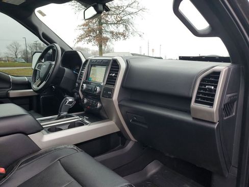 Used 2018 Ford F150 Lariat w/ Equipment Group 502A Luxury image 31