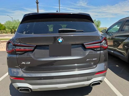 Used 2022 BMW X3 xDrive30i w/ Premium Package 2 AWD/4WD image 6