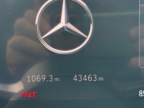 Used 2024 Mercedes-Benz C 300 4MATIC Sedan image 21