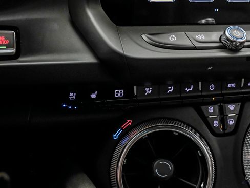 Used 2018 Chevrolet Camaro ZL1 RWD image 67