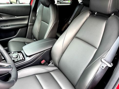 New 2025 MAZDA CX-30 AWD 2.5 S w/ Select Sport Pkg image 11