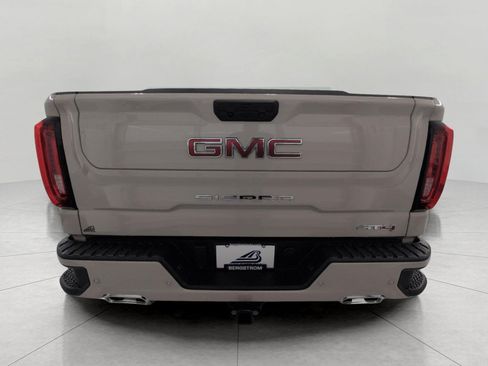 Used 2026 GMC Sierra 1500 AT4 w/ AT4 Premium Package AWD/4WD image 26