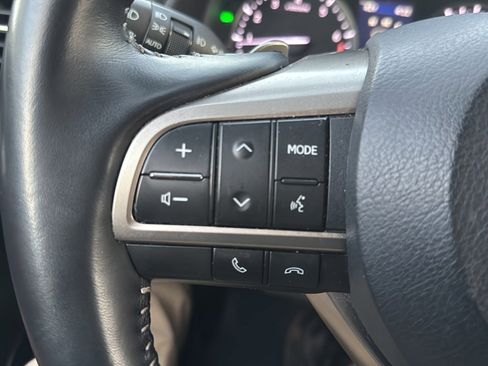 Used 2022 Lexus RX 350L Premium image 37