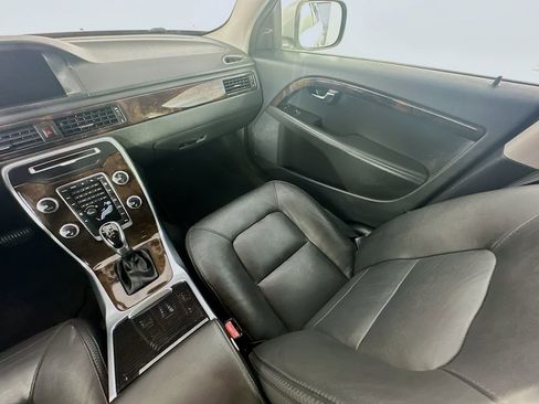 Used 2016 Volvo XC70 T5 Premier FWD image 11