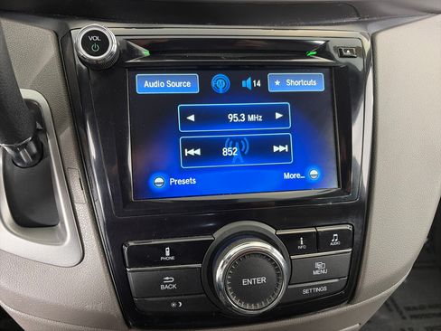 Used 2016 Honda Odyssey EX-L image 24