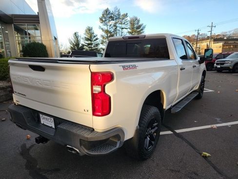 Used 2019 Chevrolet Silverado 1500 LT Trail Boss image 3
