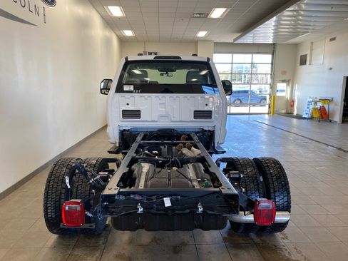 New 2026 Ford F550 4x4 Regular Cab Super Duty image 6