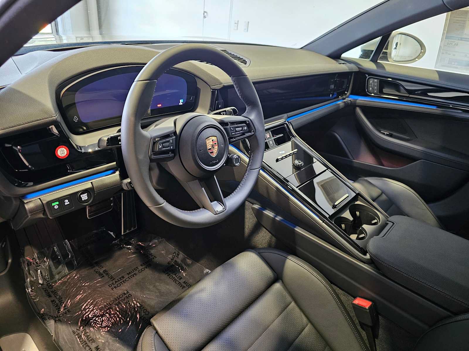 New 2025 Porsche Panamera 4 AWD/4WD image 4