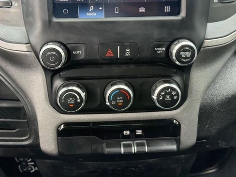 Used 2024 RAM 3500 Tradesman AWD/4WD image 19
