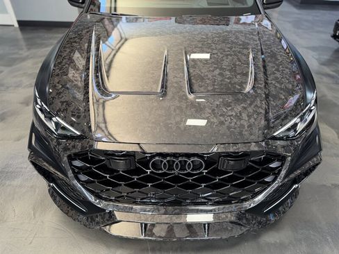 Used 2026 Audi RS Q8 performance AWD/4WD image 2