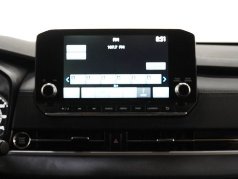 Used 2023 Mitsubishi Outlander SE AWD/4WD image 15