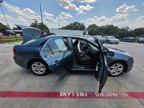 Used 2011 Ford Fusion SE w/ 202A Rapid Spec Order Code FWD image 30