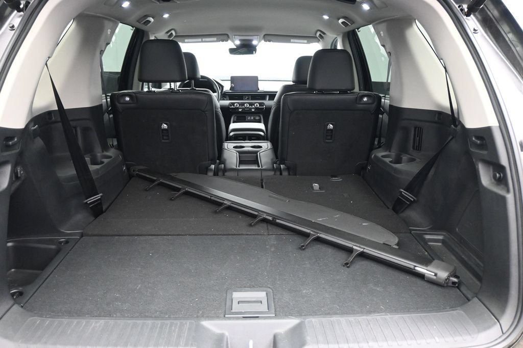 Used 2025 Honda Pilot EX-L image 13