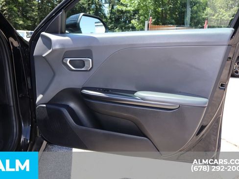 Used 2025 Kia K4 FWD image 28