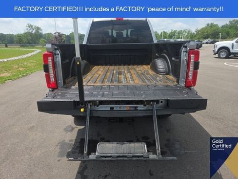 Used 2024 Ford F350 Lariat w/ Lariat Ultimate Package AWD/4WD image 18